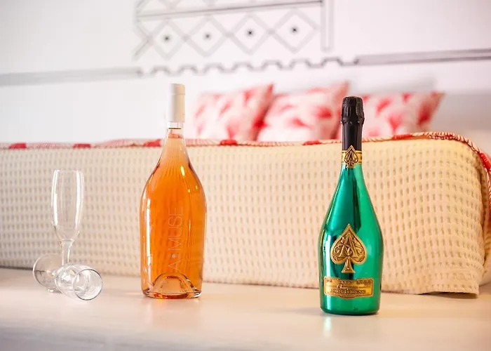 Len Art Selected Фалираки