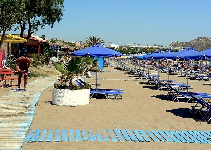 شقة Len Art Selected فاليراكي