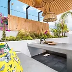 Len Art Selected 公寓 法里拉基